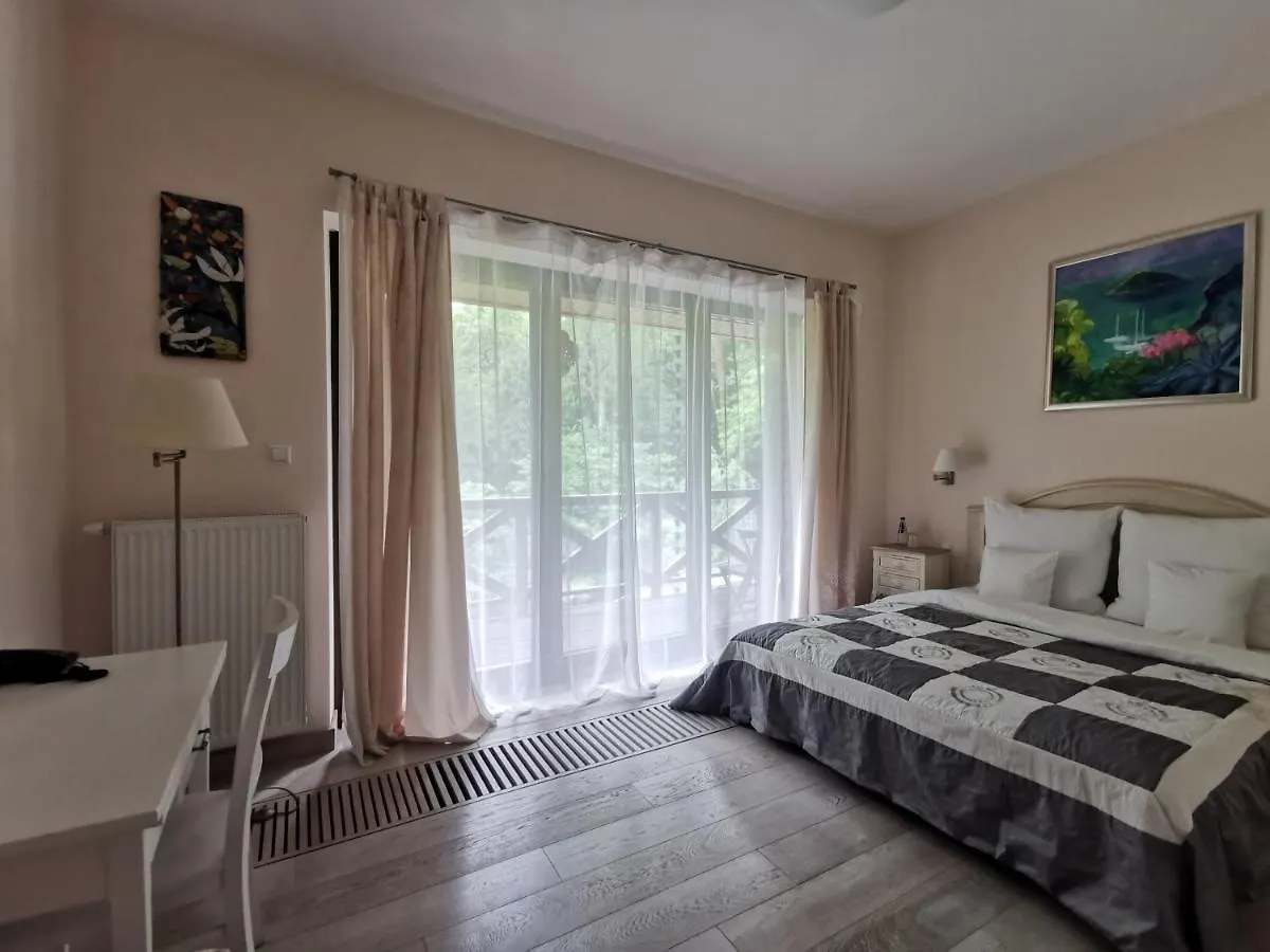 Ekosamotnia Hotel Krakow Guest house