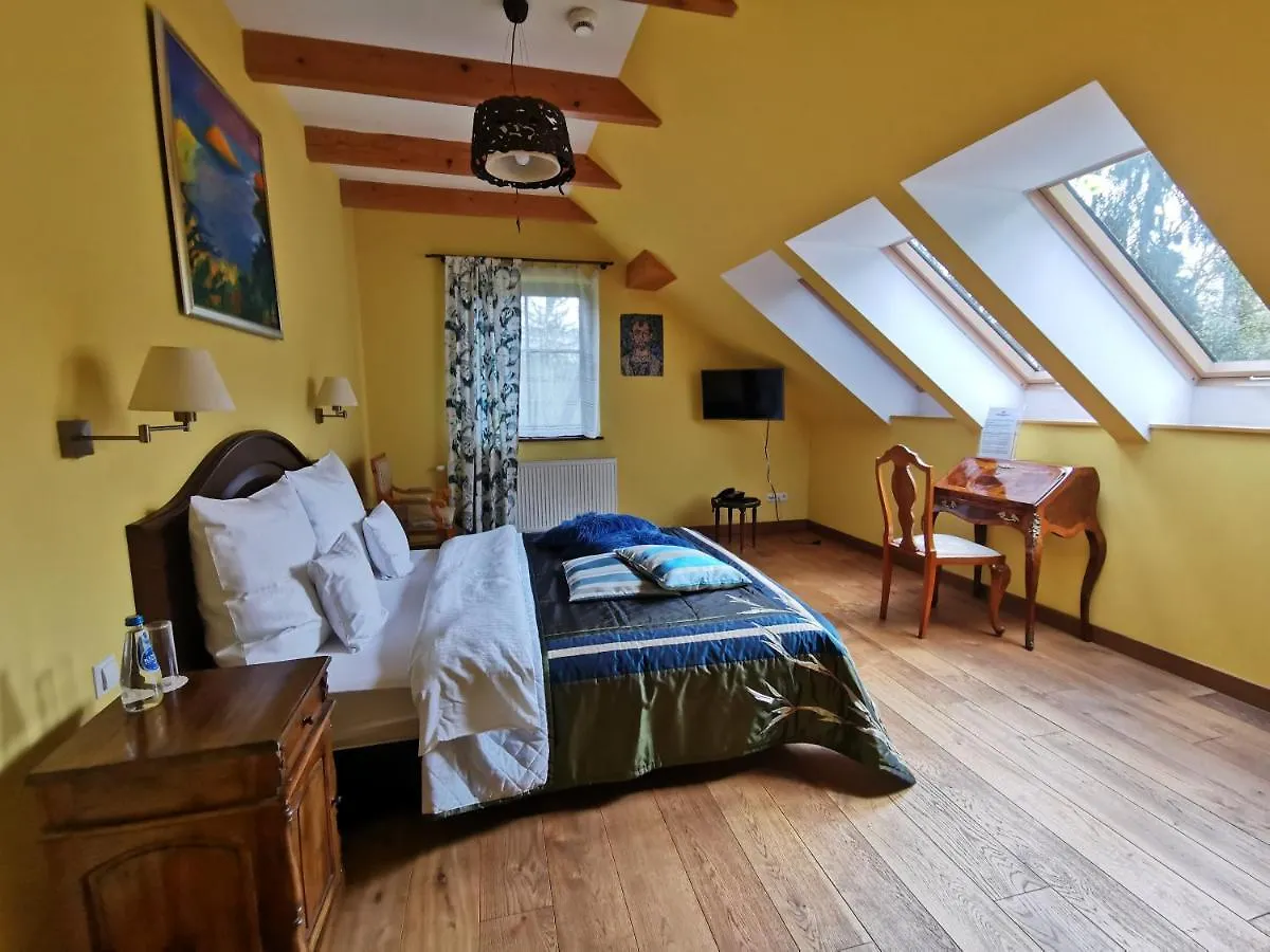 Ekosamotnia Hotel Krakow Guest house