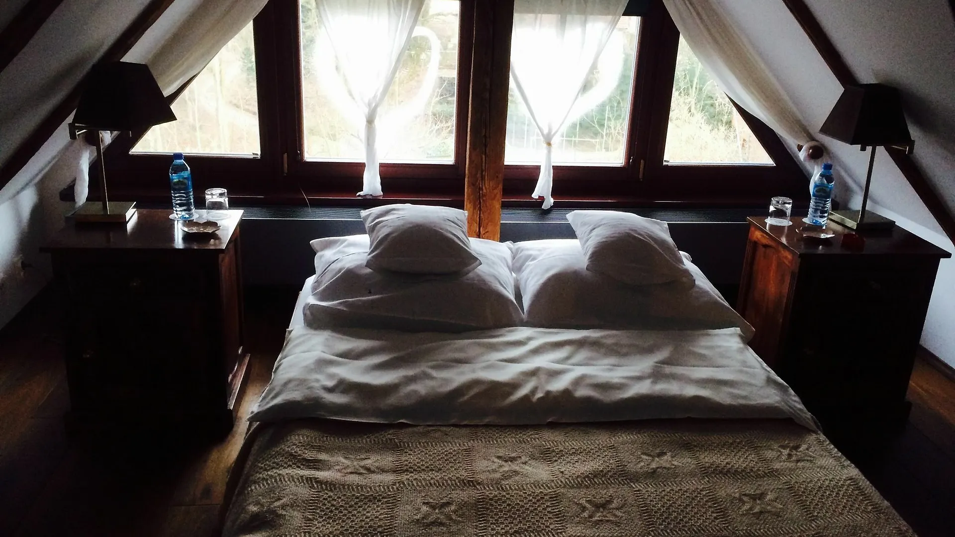 Ekosamotnia Hotel Krakow Guest house