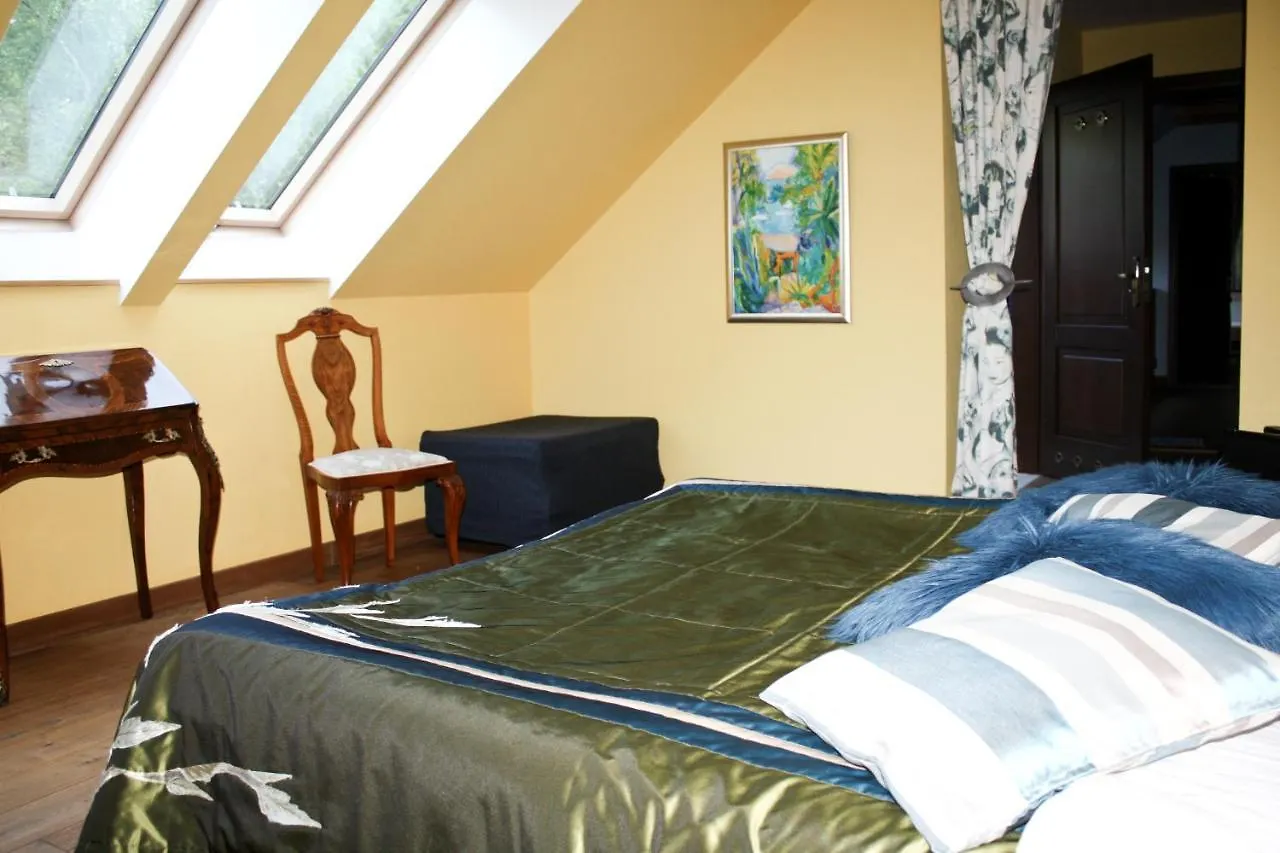 Ekosamotnia Hotel Krakow Guest house