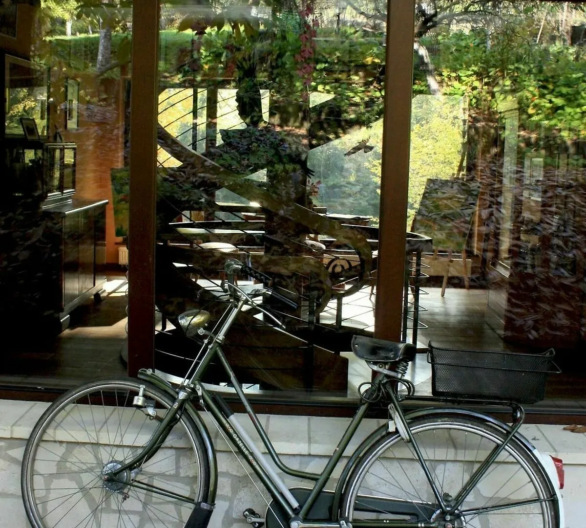 Ekosamotnia Hotel Krakow Guest house